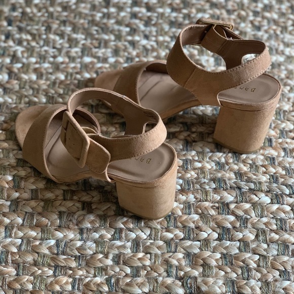 Open Toe Chunky Block Heel with Buckle - Picture 5 of 7